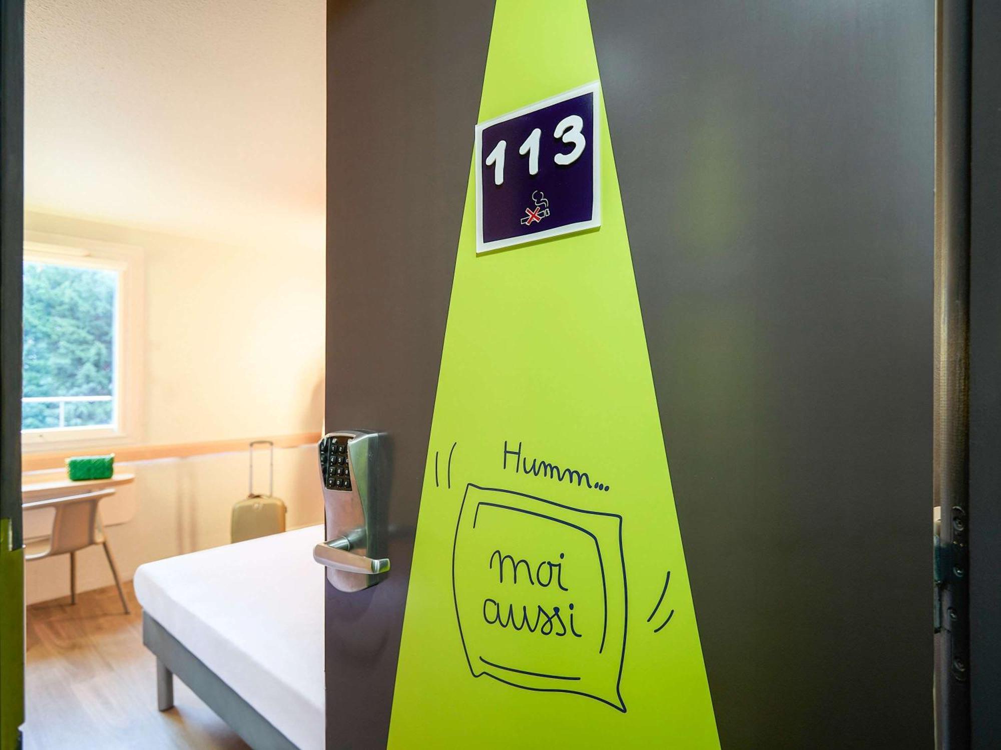 Ibis Budget Lille Gares Vieux-ليل المظهر الخارجي الصورة