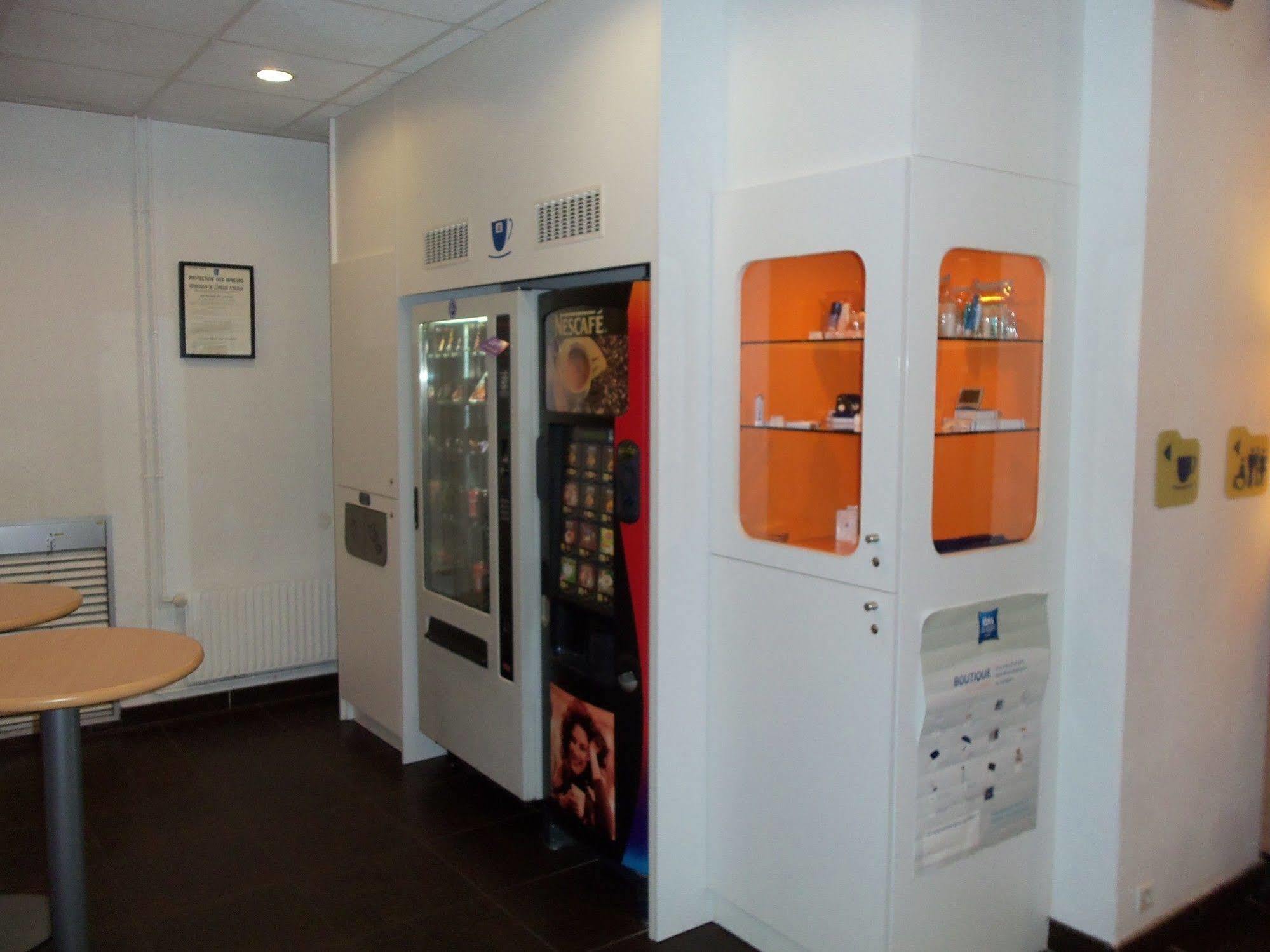 Ibis Budget Lille Gares Vieux-ليل المظهر الخارجي الصورة